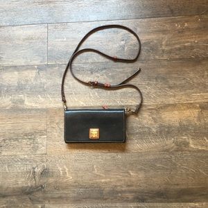 Dooney & Bourke Crossbody Bag/Wallet